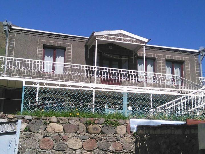 Maia'S Guest House Gergeti Kazbegi Exteriör bild