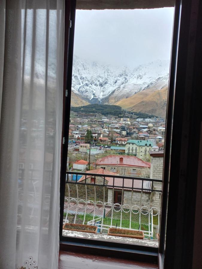 Maia'S Guest House Gergeti Kazbegi Exteriör bild