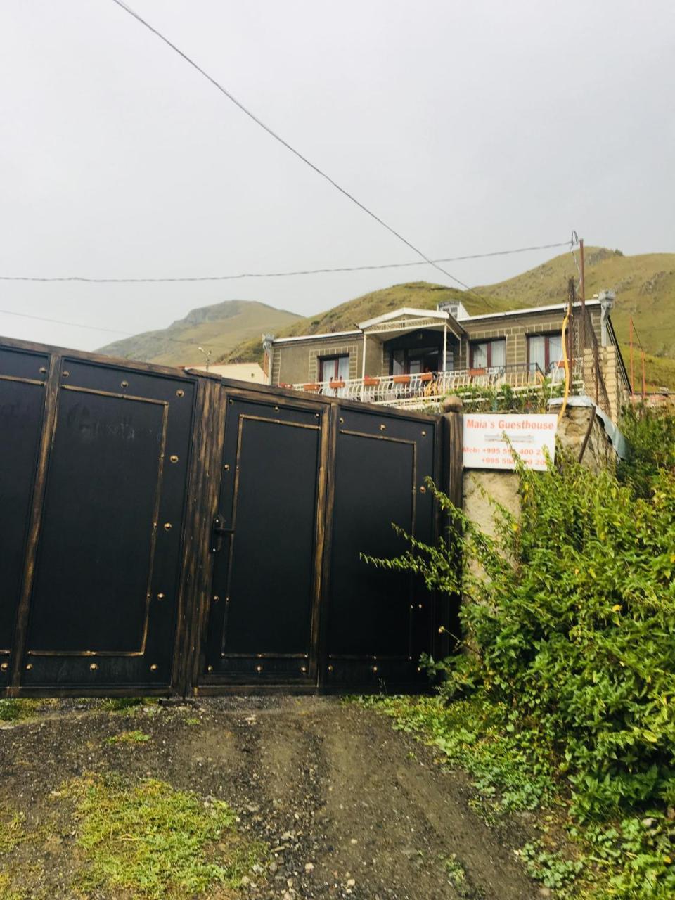 Maia'S Guest House Gergeti Kazbegi Exteriör bild